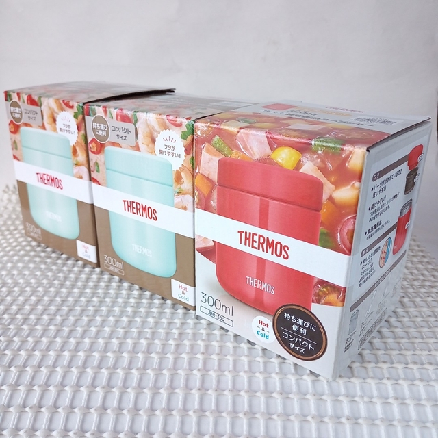 THERMOS(サーモス)の【新品/2点3個売り】300mlライム×2 /レッド×1 サーモス スープジャー インテリア/住まい/日用品のキッチン/食器(弁当用品)の商品写真