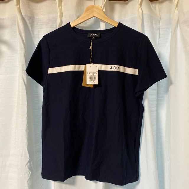 A.P.C(アーペーセー)の【新品】A.P.C Tシャツ、アーペーセーTシャツ レディースのトップス(Tシャツ(半袖/袖なし))の商品写真