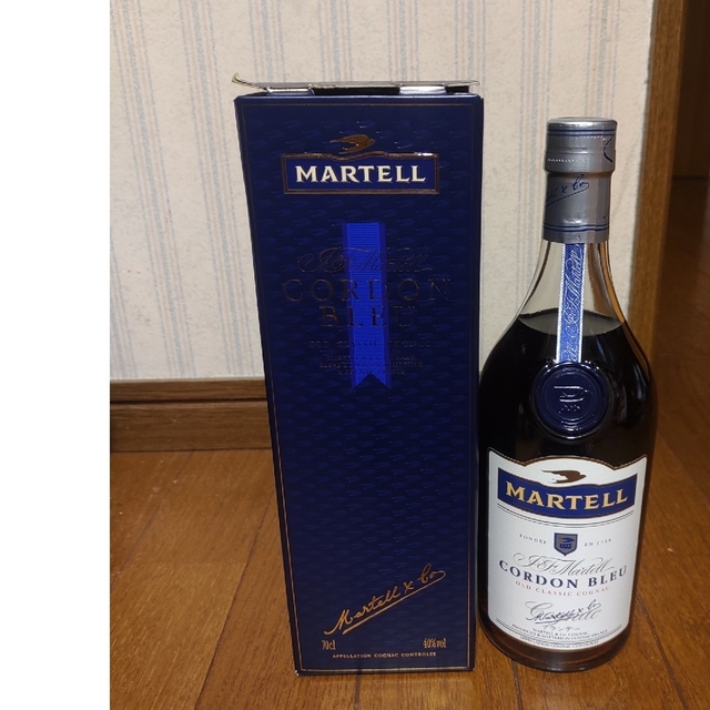 未開栓古酒　MARTELL マーテル エクストラ箱付