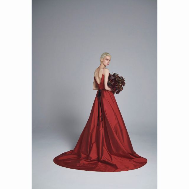 3waysワインレッド高級サテンカラードレス　トレーン　キャミソール 　 レディースのフォーマル/ドレス(ウェディングドレス)の商品写真