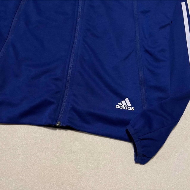 adidas(アディダス)のadidas ナイロンジャケット　ジャンパー　上着　フード　青ブルー　XL XO メンズのジャケット/アウター(ナイロンジャケット)の商品写真