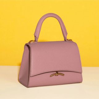 チャールズアンドキース(Charles and Keith)のCharles and Keith ハンドバッグ ⭐︎値下げしました⭐︎(ハンドバッグ)