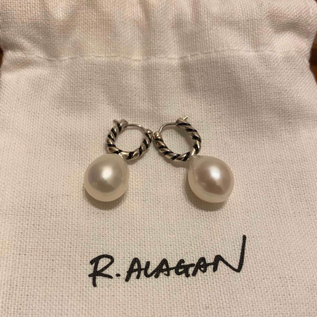 R.ALAGAN パールピアス