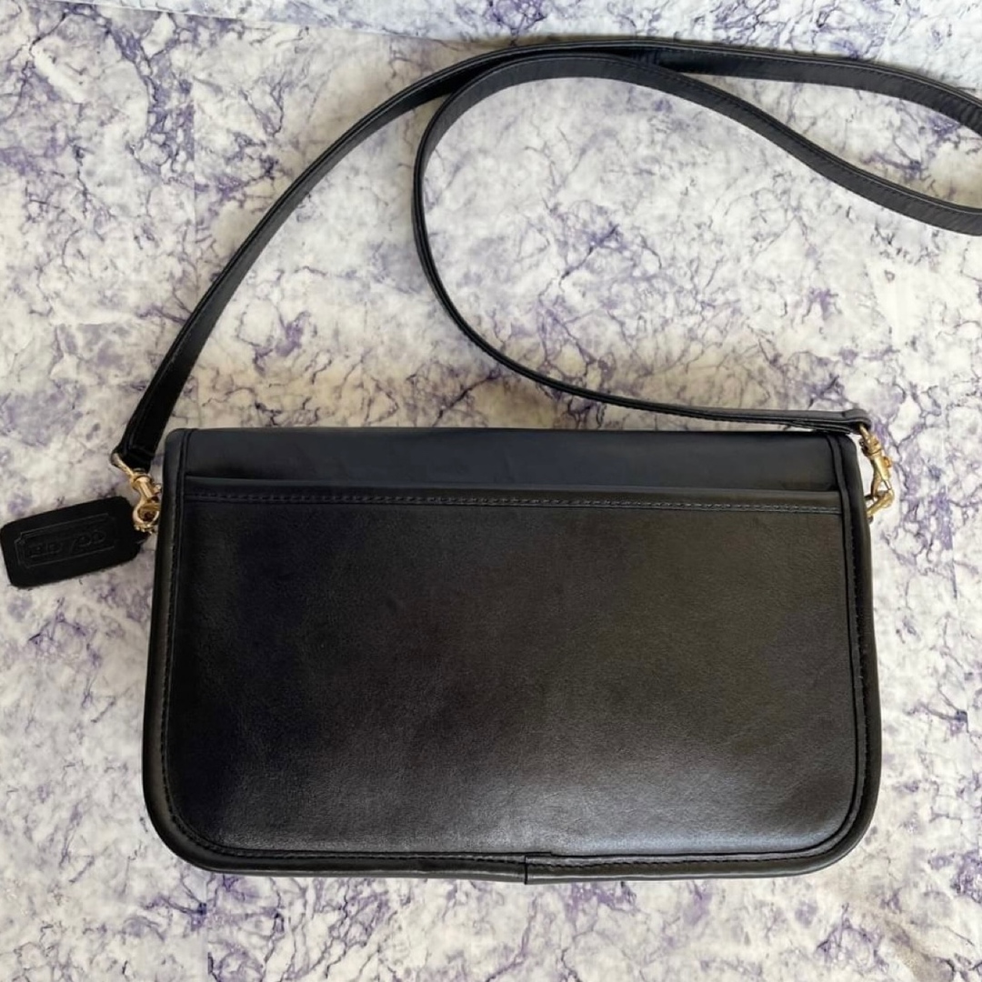 極美品 COACH オールドコーチ 黒 レザー ブラック ショルダー  バック 4