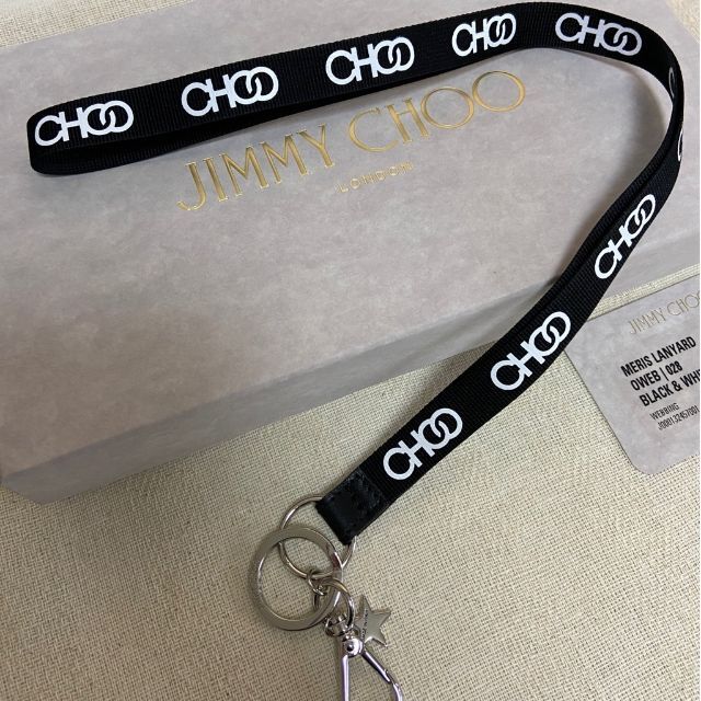 JIMMY CHOO(ジミーチュウ)のレア！新品・箱付き【JIMMY CHOO】「CHOO」ネックストラップ レディースのファッション小物(その他)の商品写真