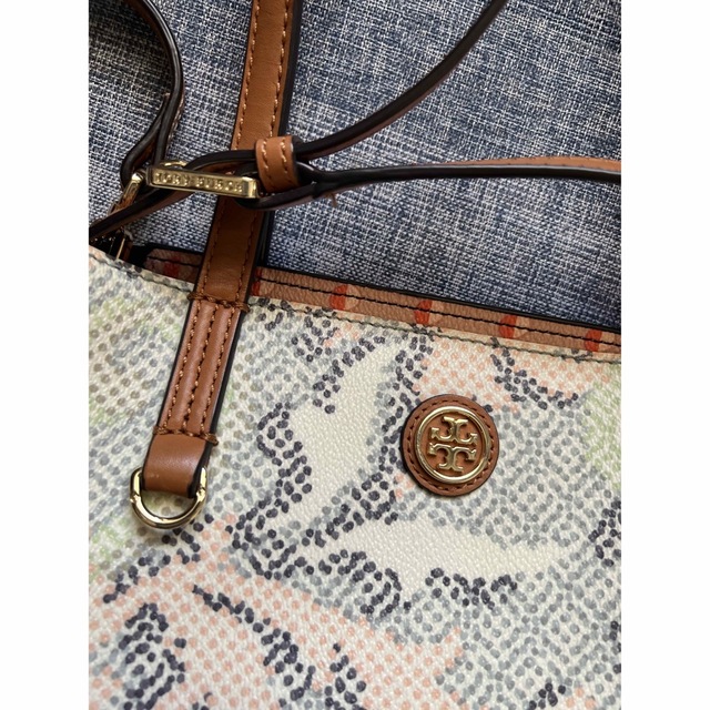 Tory Burch(トリーバーチ)のトリーバーチ　2way ショルダートートバッグ レディースのバッグ(ショルダーバッグ)の商品写真