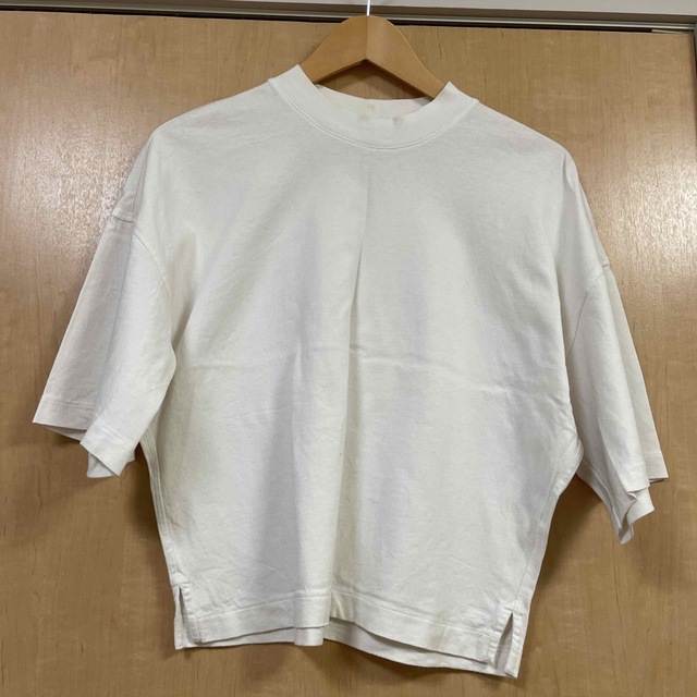 UNIQLO(ユニクロ)のTシャツ レディースのトップス(Tシャツ(半袖/袖なし))の商品写真