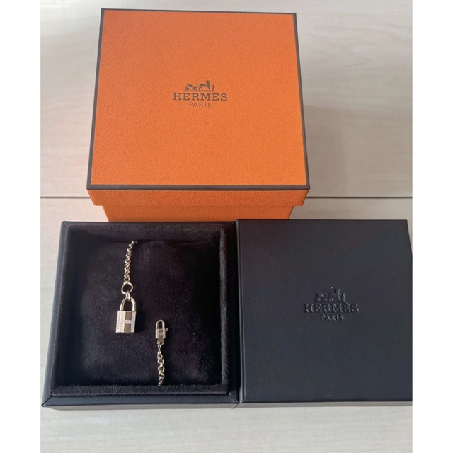 Hermes(エルメス)の新品·未使用 エルメス　ブレスレット　アミュレット レディースのアクセサリー(ブレスレット/バングル)の商品写真