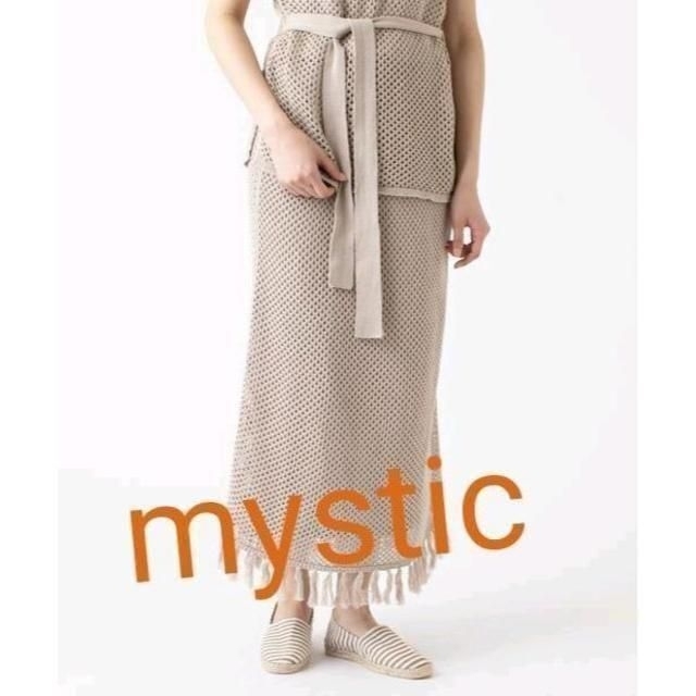 mystic(ミスティック)のmystic 　透かし編みニットスカート　ベージュ レディースのスカート(ロングスカート)の商品写真
