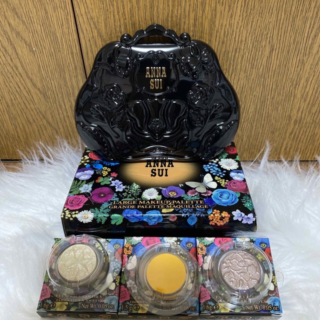 ANNA SUI(アナスイ)のANNA SUIハンドバッグ メイクアップパレット👀💄💖 コスメ/美容のキット/セット(コフレ/メイクアップセット)の商品写真