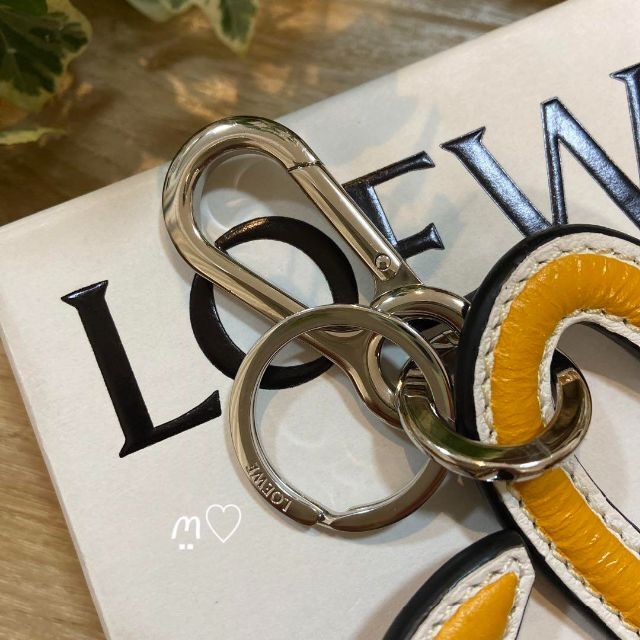 LOEWE ロエベ Lロゴバッグチャーム キーリング キーホルダー キーチェーン-