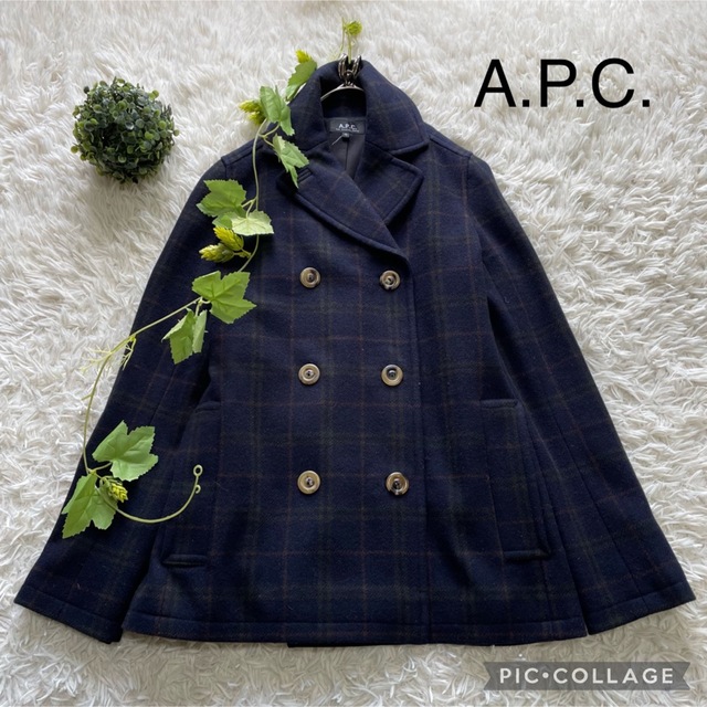 A.P.C(アーペーセー)の★専用★   A.P.C.  ダブルブレストショートコート　ピーコート　チェック レディースのジャケット/アウター(ピーコート)の商品写真