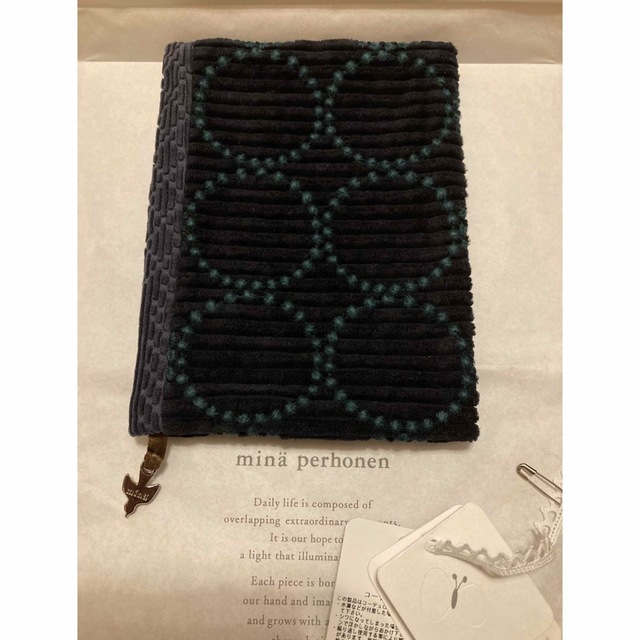 正規品】ミナペルホネン mina perhonen ブックカバー 新品未使用-