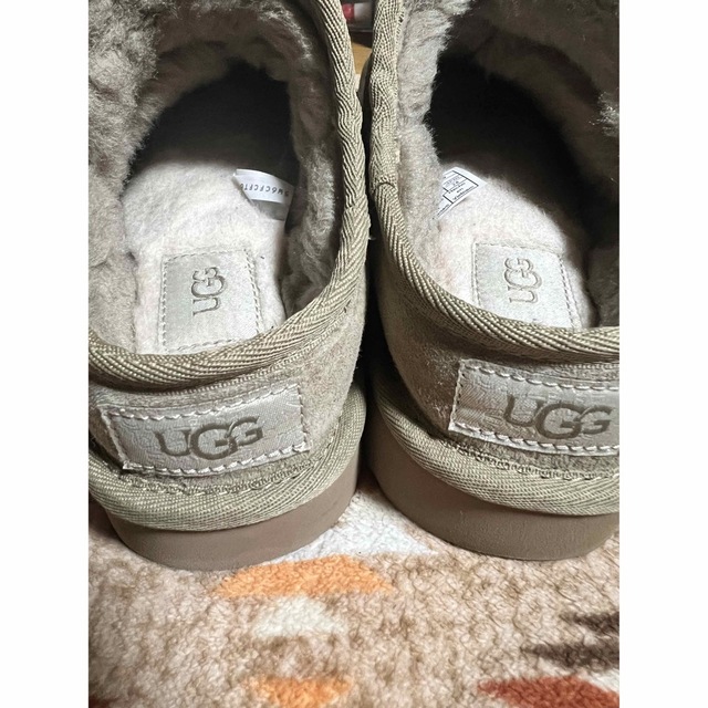 UGG FRAMeWORK  UGG CLASSIC SLIPPER ベー