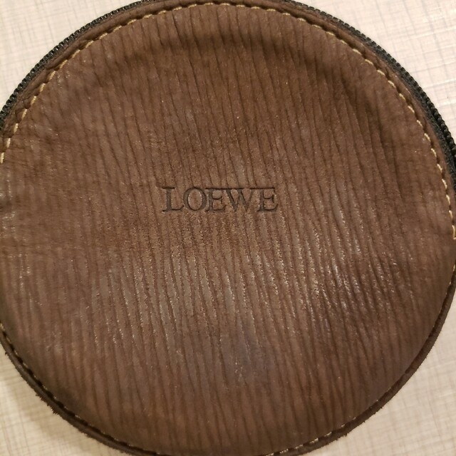 LOEWE(ロエベ)のLOEWE コインケース　ベラスケス ロゴ型押し メンズのファッション小物(コインケース/小銭入れ)の商品写真