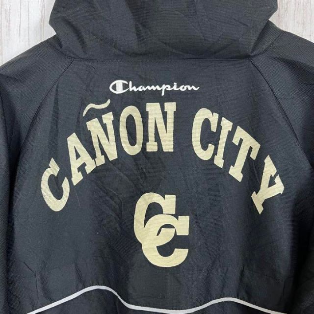 Champion(チャンピオン)のCHAMPIONチャンピオン　カレッジ刺繍ロゴバックプリントジャケットジャンパー メンズのジャケット/アウター(ナイロンジャケット)の商品写真