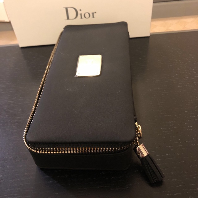 Dior(ディオール)の新品未使用　Dior アクセサリーケース コスメ/美容のコスメ/美容 その他(その他)の商品写真