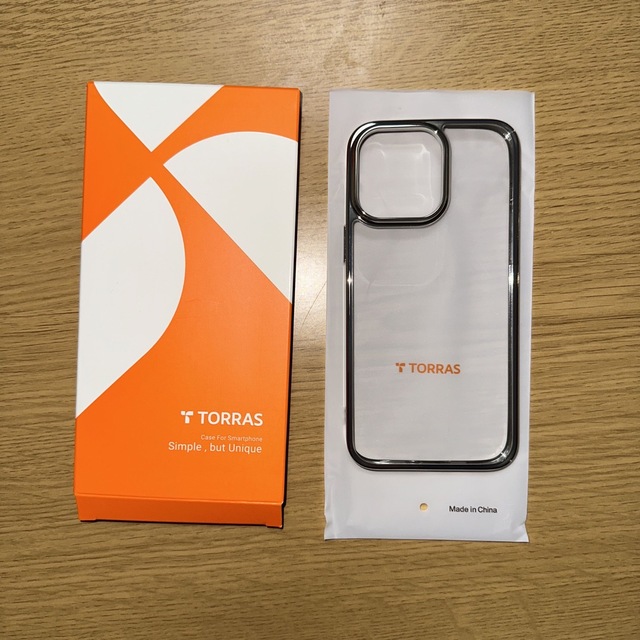 TORRAS iPhone 14ProMax 用 ケース（シルバー）トラス スマホ/家電/カメラのスマホアクセサリー(iPhoneケース)の商品写真