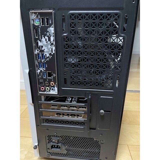 自作 ゲーミングPC RTX3070 Ryzen7 3700x メモリ32GB 自作 ゲーミングPC RTX3070 Ryzen7 3700x メモリ32GB