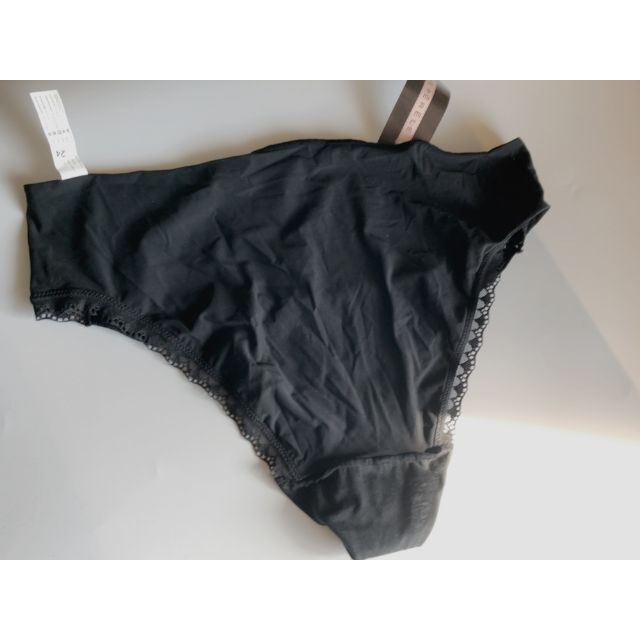 Simone Perele(シモーヌペレール)の２XL★Simone Perele　シモーヌ ペレール　海外高級下着　黒ショーツ レディースの下着/アンダーウェア(ショーツ)の商品写真