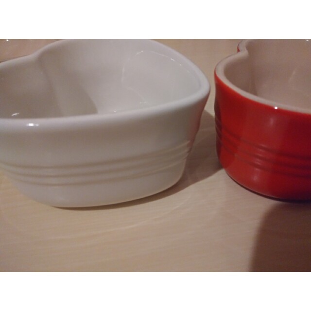 LE CREUSET(ルクルーゼ)のル・クルーゼ　ハートのラムカン　3つ インテリア/住まい/日用品のキッチン/食器(食器)の商品写真