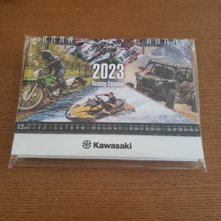 カワサキ(カワサキ)のカワサキ　Kawasaki　バイク　カレンダー　2023　卓上(趣味/スポーツ)