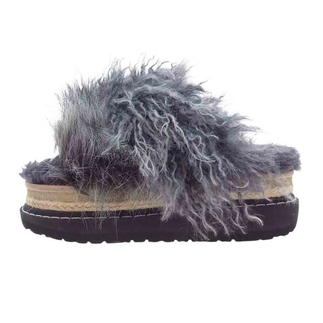 sacai(サカイ)のSacai サカイ サンダル 22AW 22-06298 Mix Faux Fur Sandals ミックス フェイクファー サンダル グレー系 37/23.5cm【中古】 レディースの靴/シューズ(サンダル)の商品写真