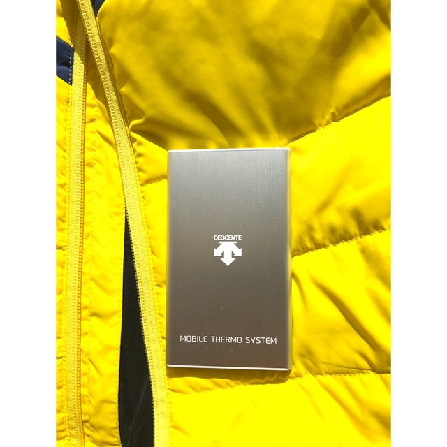 DESCENTE(デサント)の❤️デサント　モバイルサーモ　ジャンバー スポーツ/アウトドアのゴルフ(ウエア)の商品写真