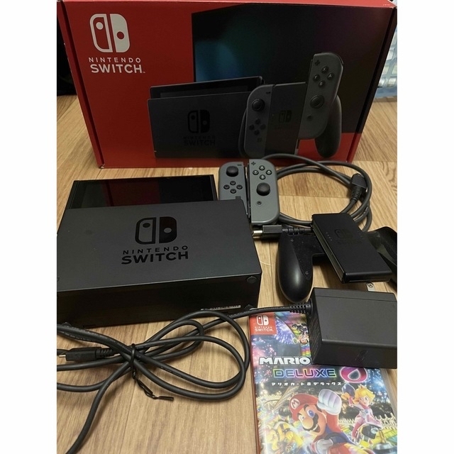 【美品】Nintendo Switch 本体とマリオカート8デラックス