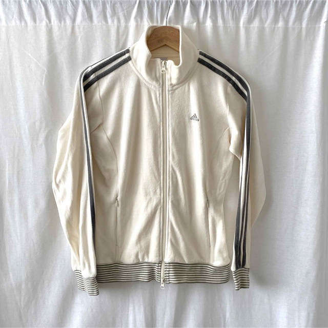 希少 adidas track jacket ベロア