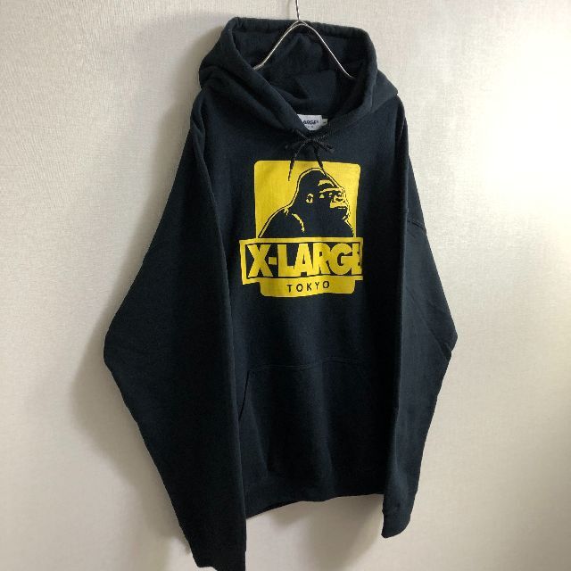 XLARGE(エクストララージ)の【希少】エクストラージ パーカー サイズL　デカロゴ ブラック プルオーバー メンズのトップス(パーカー)の商品写真