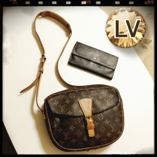 ルイヴィトン(LOUIS VUITTON)の廃盤レア✨ジュヌフィーユ＆🉐オマケ付！(ショルダーバッグ)