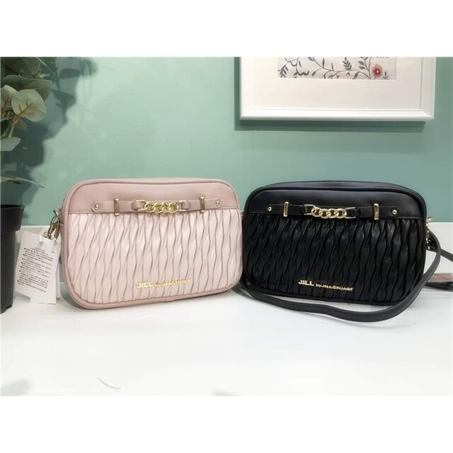 新品・タグ付き】JILLbyJILLSTUART パフィーポシェット!ブラック