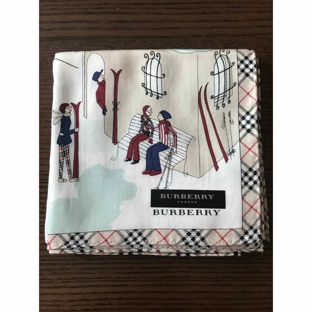 BURBERRY(バーバリー)のバーバリーハンカチ レディースのファッション小物(ハンカチ)の商品写真