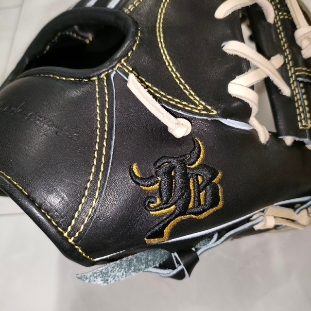 【新品】和牛JB 硬式 オーダー 内野手 グローブ グラブ ブラックカラー スポーツ/アウトドアの野球(グローブ)の商品写真