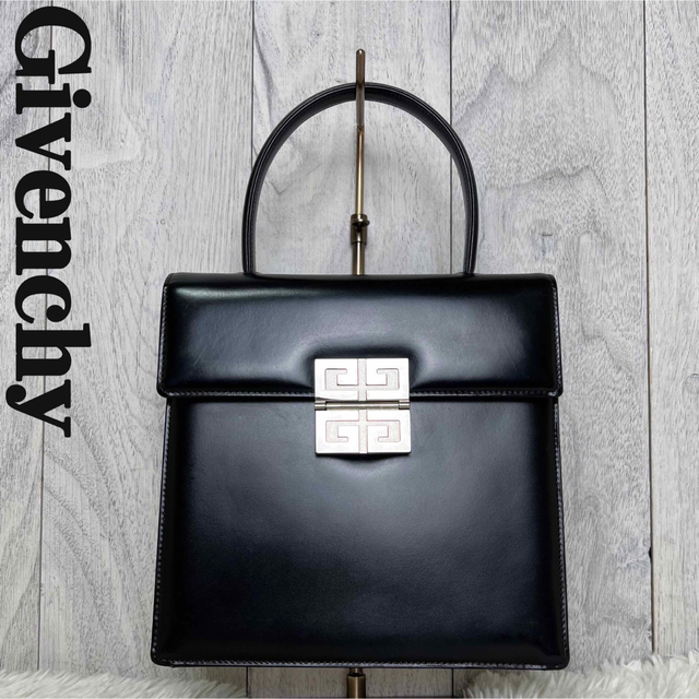 美品♡Givenchy ジバンシー 4G レザー ハンドバッグ 自立式