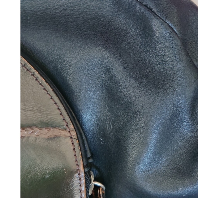 【値下げしました☆】LILY クロコ型押しポケット2WAYハンドバック レディースのバッグ(ハンドバッグ)の商品写真