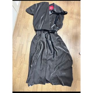 ヴィヴィアン(Vivienne Westwood) ワンピースの通販 1,000点以上 ...