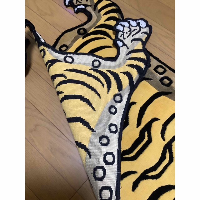 SALE《 本物 新品 》 シルク チベタンタイガー 虎 M 約95センチ 16