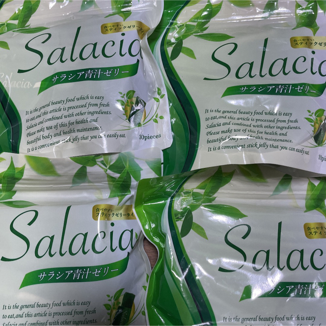 サラシア青汁ゼリー　4袋 食品/飲料/酒の健康食品(青汁/ケール加工食品)の商品写真
