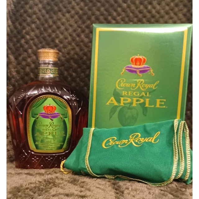 Crown Royal クラウンローヤル　ウィスキー バニラ味