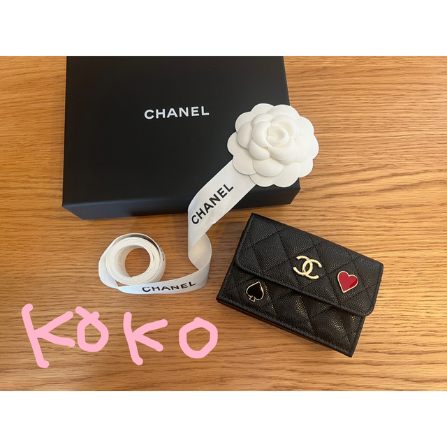 CHANEL(シャネル)のしし丸様　　CHANEL スモールフラップウォレット　新品未使用 レディースのファッション小物(財布)の商品写真