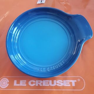 ルクルーゼ(LE CREUSET)の★値下げ★　ル・クルーゼ　シグニチャーラウンドスプーンレストマルセイユ　青(食器)