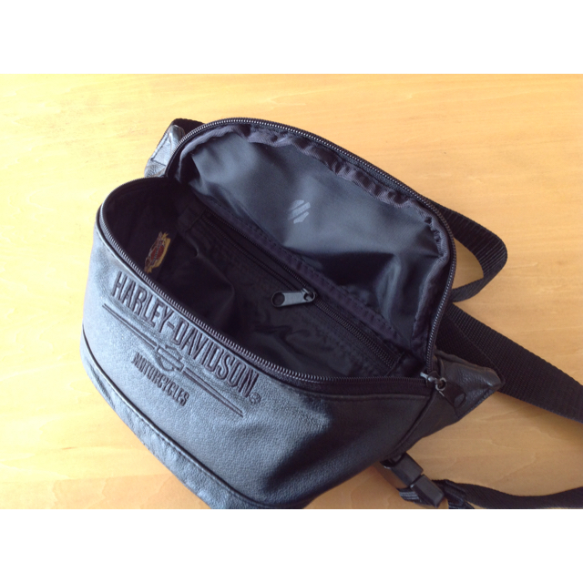 Harley Davidson - Harley-Davidson ウエストポーチの通販 by お Harley Davidson - Harley-Davidson ウエストポーチの通販 by お