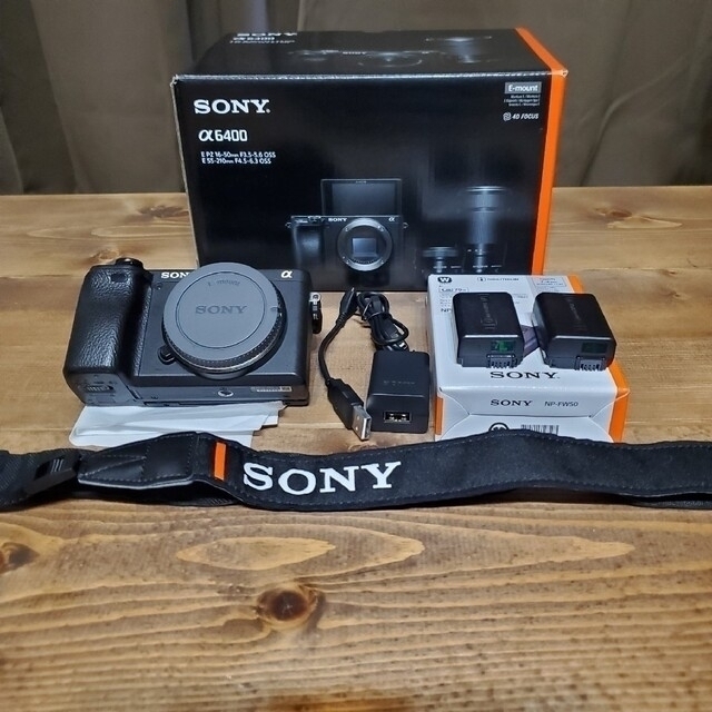 【ILCE-6400 】SONY a6400 本体  純正バッテリー2個付きSEL16㎜f28