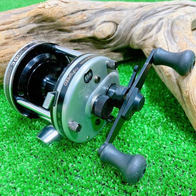 AbuGarcia(アブガルシア)の美品！アブガルシア　アンバサダー5500C スポーツ/アウトドアのフィッシング(リール)の商品写真