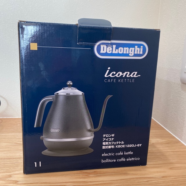 DeLonghi(デロンギ)のDeLonghi アイコナ 電気カフェケトル KBOE1220J-GY スマホ/家電/カメラの生活家電(電気ケトル)の商品写真