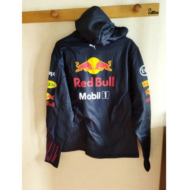 Red Bull(レッドブル)の新品レッドブルホンダ レーシングチーム パーカー 2着セットRedBull メンズのトップス(パーカー)の商品写真