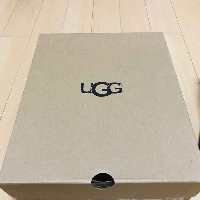 UGG(アグ)のUGG  アグムートンブーツ　24センチ レディースの靴/シューズ(ブーツ)の商品写真