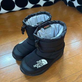 ザノースフェイス(THE NORTH FACE)の綺麗　THE NORTH FACE スノーブーツ　黒　21㎝(ブーツ)